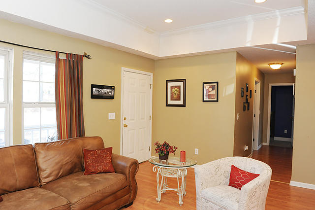 1999 Southeast Hunt Road Cleveland, TN 37323 - Photo 3 of 23 Living Room