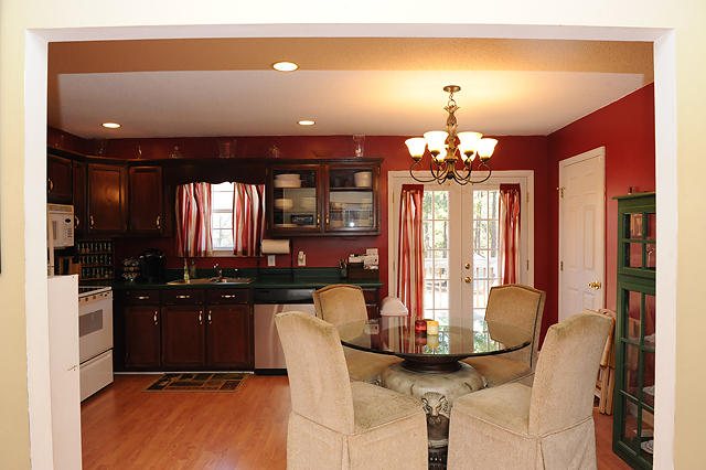 1999 Southeast Hunt Road Cleveland, TN 37323 - Photo 4 of 23 Kitchen Dining Room Space