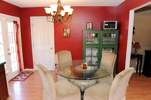 1999 Southeast Hunt Road Cleveland, TN 37323 - Photo 5 of 23 Kitchen Dining Room Space