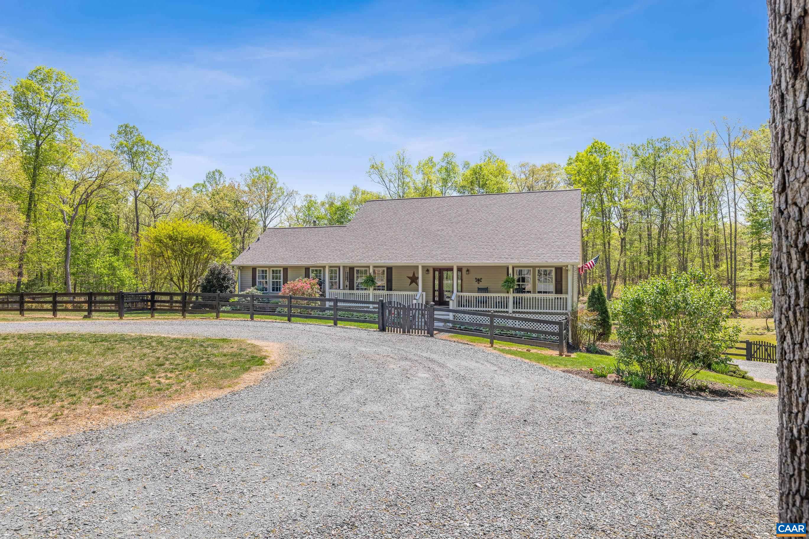 1070 Loving Road Zion Crossroads, VA 22942 - Photo 39 of 69 Circular Driveway