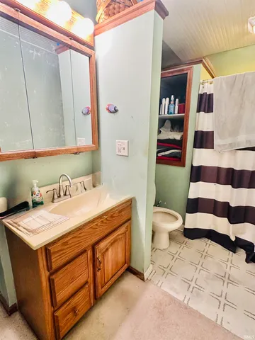 $135,000 | 9013 West Arch Street, Yorktown, IN 47396