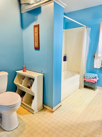 $135,000 | 9013 West Arch Street, Yorktown, IN 47396