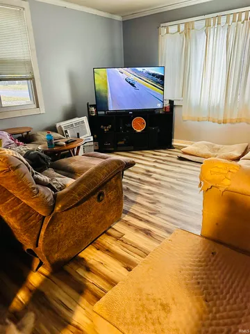 $135,000 | 9013 West Arch Street, Yorktown, IN 47396