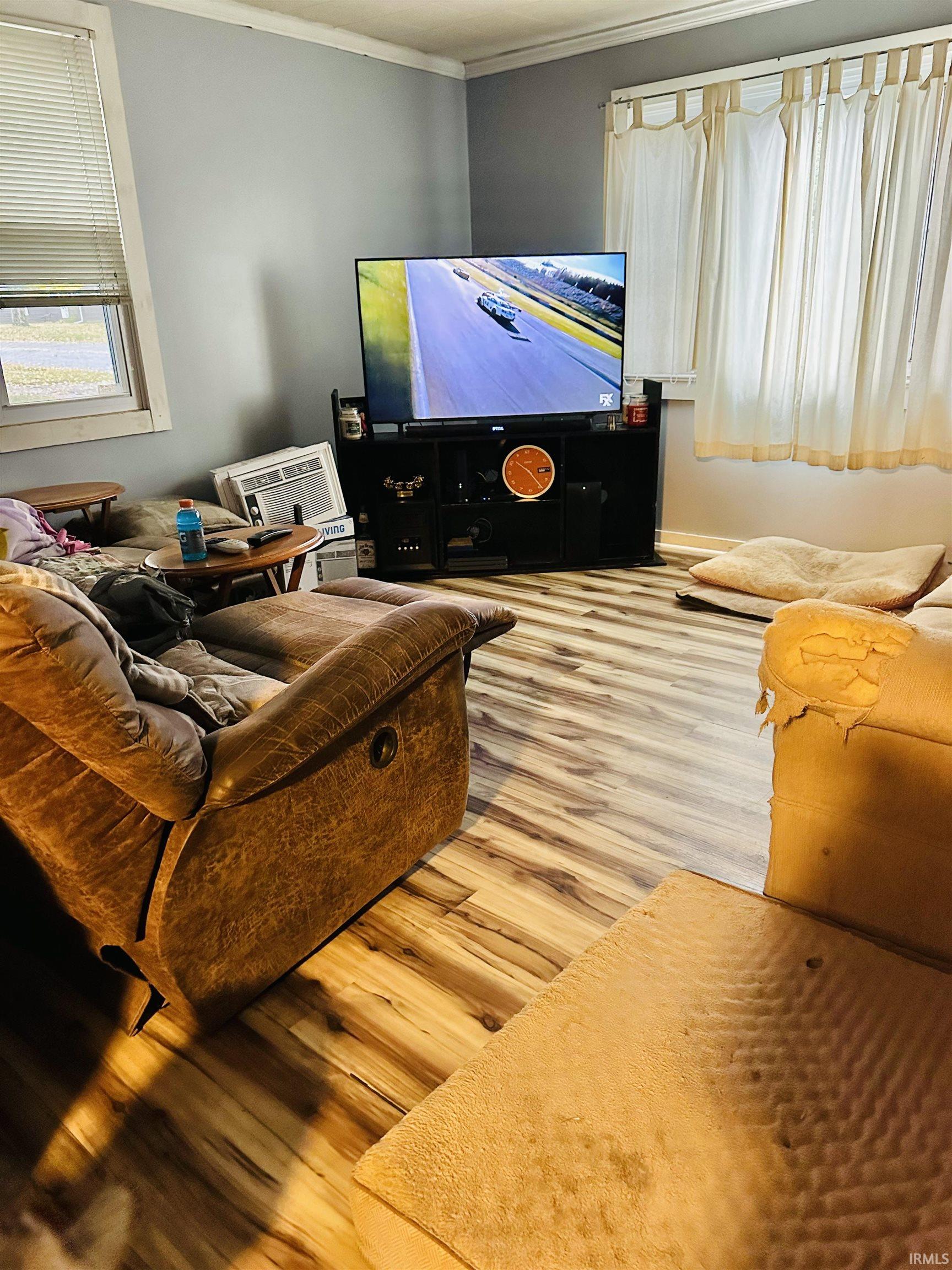 9013 West Arch Street Yorktown, IN 47396 - Photo 5 of 34