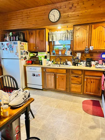 $135,000 | 9013 West Arch Street, Yorktown, IN 47396