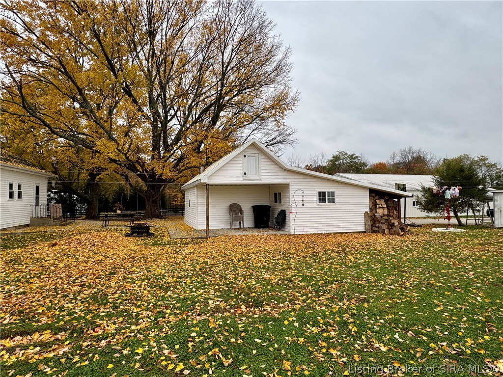 2448 North Leval Ratt Road Salem, IN 47167 - Photo 27 of 48
