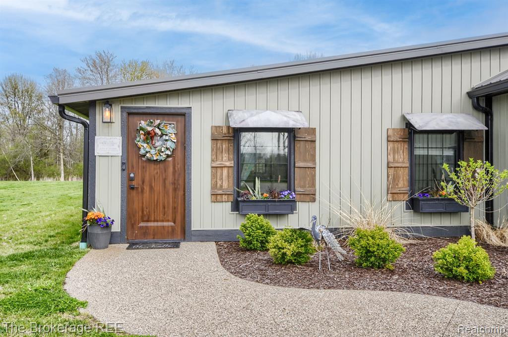 6179 West Carpenter Road Flushing, MI 48433 - Photo 4 of 85