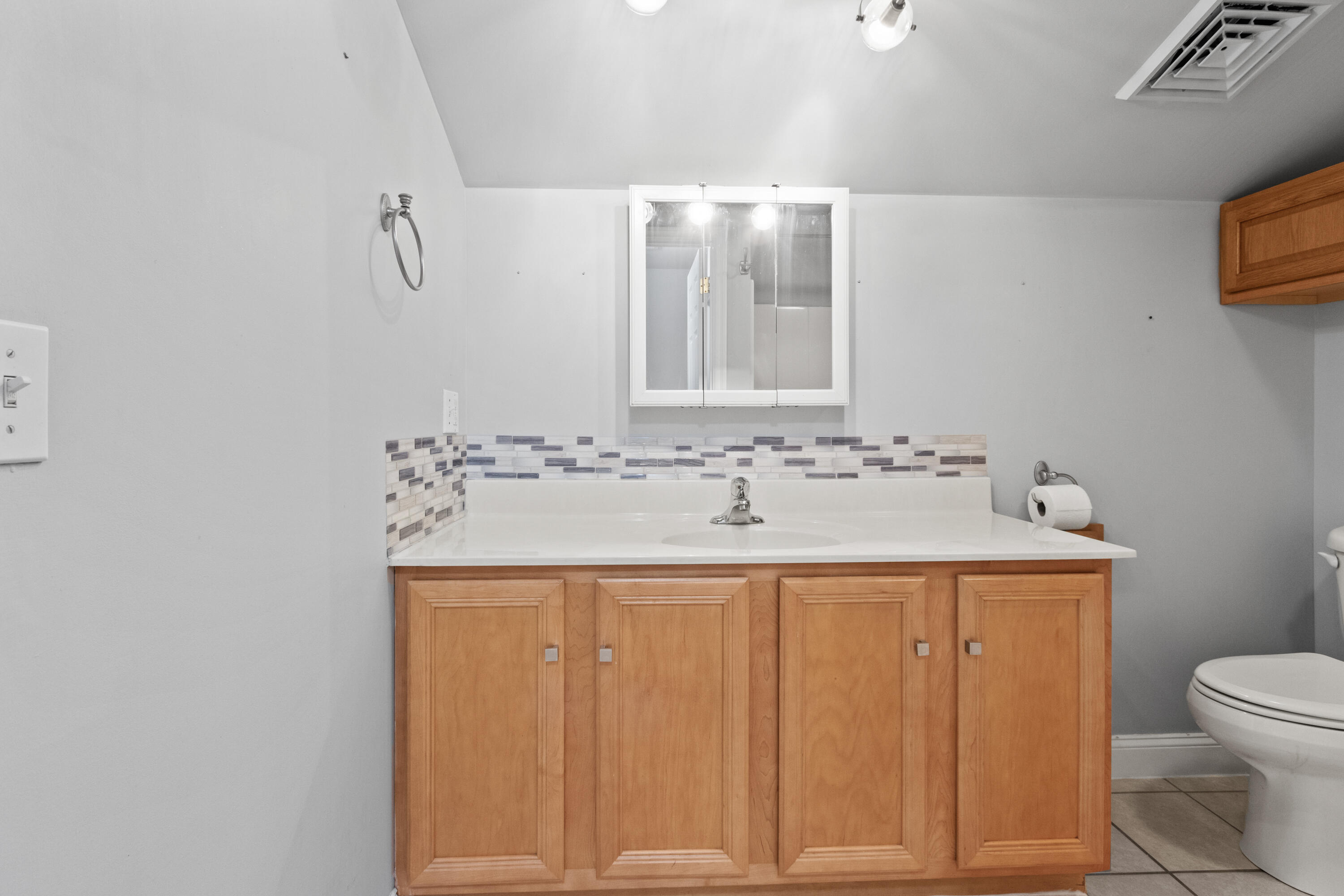 4 Kavanaugh Road, Unit 4 Old Orchard Beach, ME 04064 - Photo 21 of 38 Full Bath 2