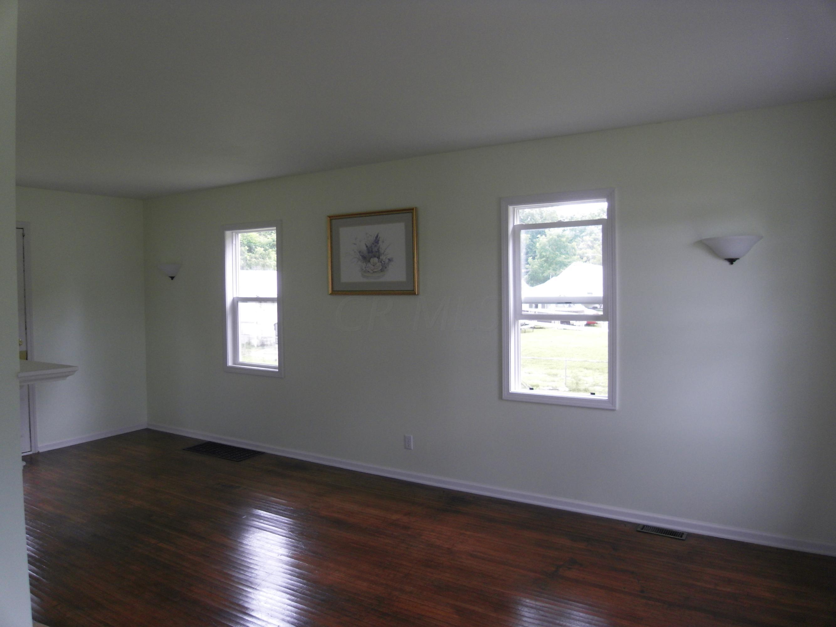2524 Clybourne Road Columbus, OH 43231 - Photo 11 of 27