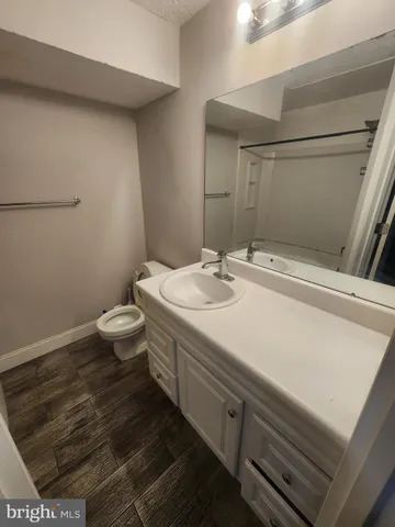 $1,100 | 1622 10th Street South, Arlington, VA 22204