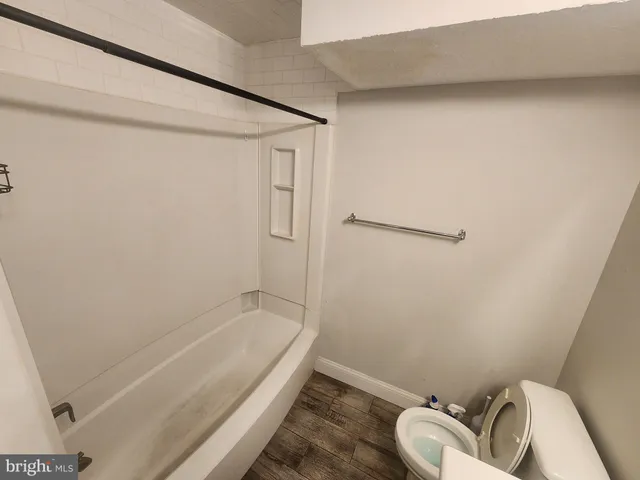 $1,100 | 1622 10th Street South, Arlington, VA 22204