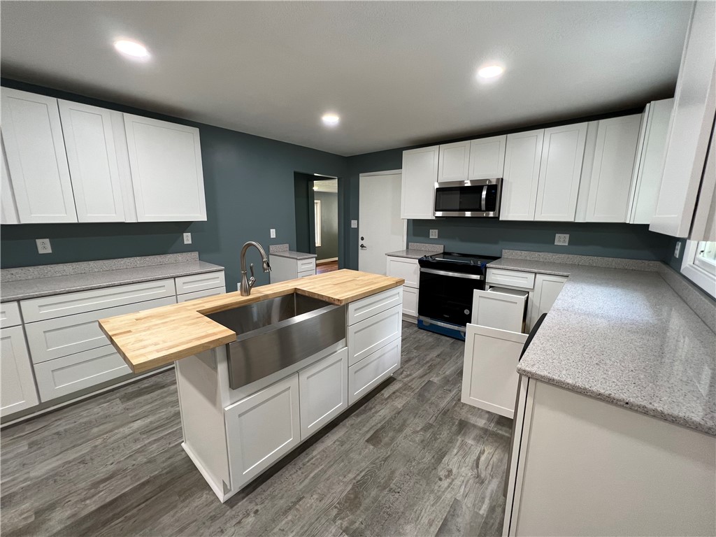 3 Ewing Place Decatur, IL 62522 - Photo 5 of 27