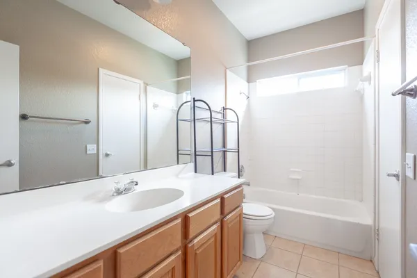 $2,000 | 2326 Webberville Road, Unit B, Austin, TX 78702