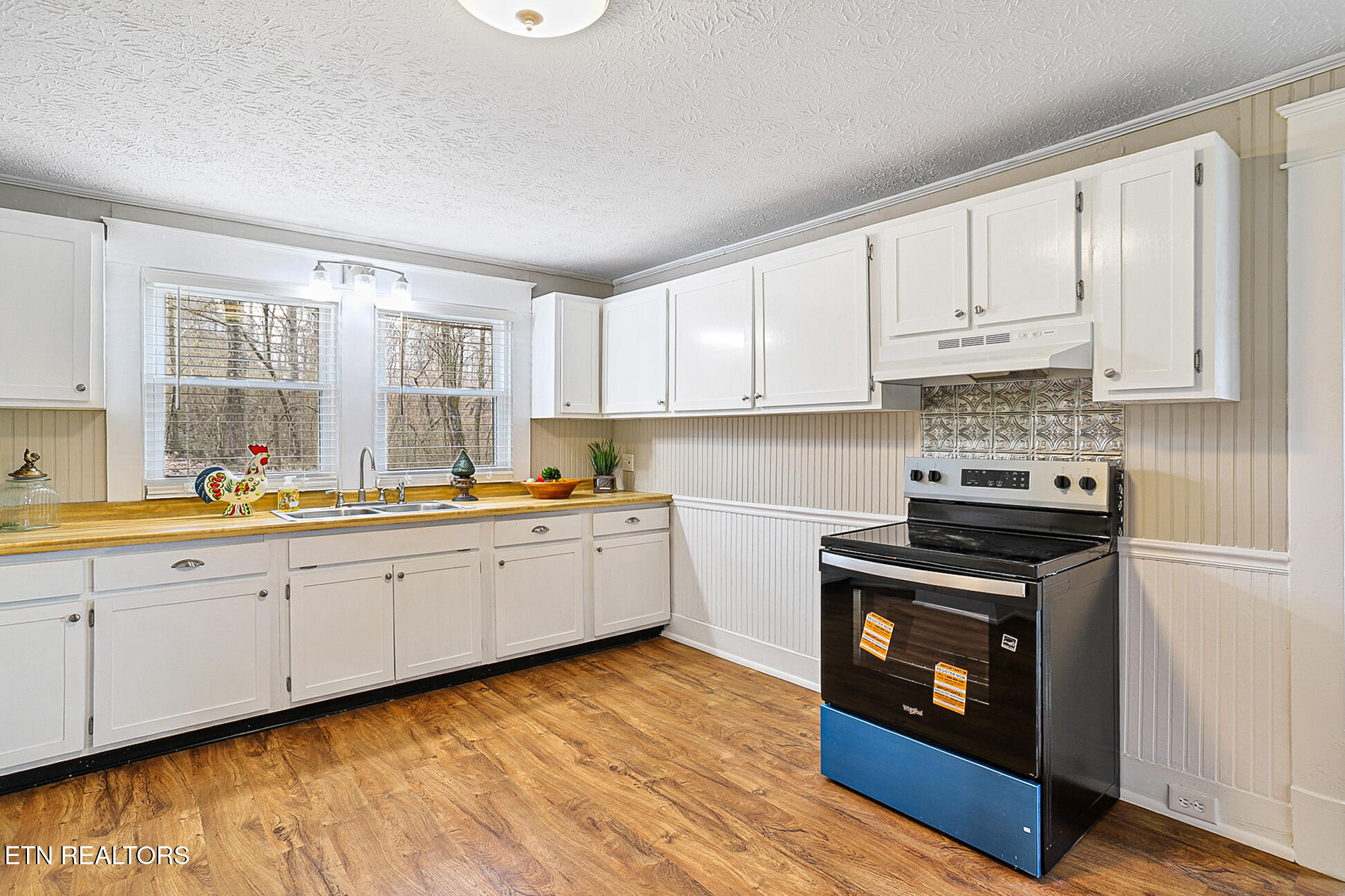 353 Lee Road Clinton, TN 37716 - Photo 21 of 33 353 Lee Rd-84