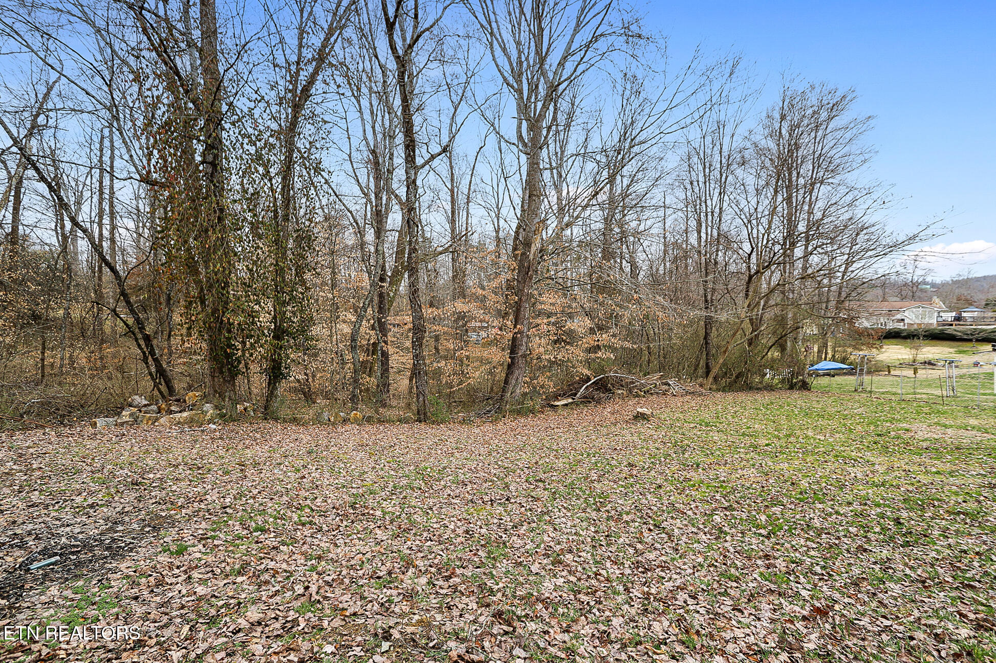 353 Lee Road Clinton, TN 37716 - Photo 33 of 33 353 Lee Rd-161