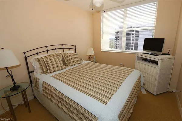 $14,000 | 5550 Heron Point Drive, Unit 2004, Naples, FL 34108