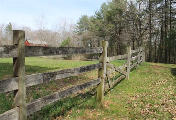 10 Old Common Road Sutton, MA 01590 - Photo 4 of 6 Gallery Image 4