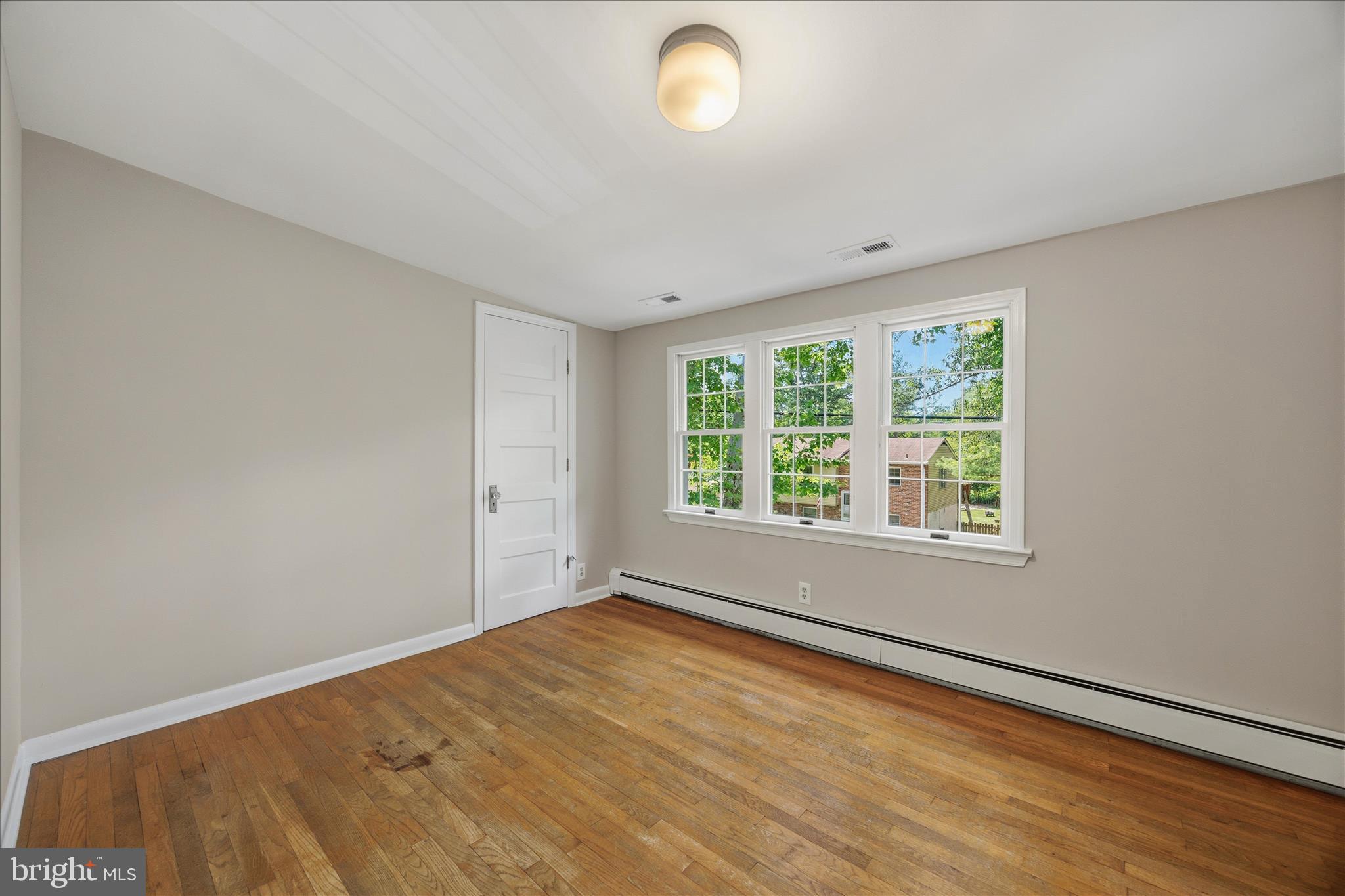 565 Sunset Knoll Road Pasadena, MD 21122 - Photo 28 of 48