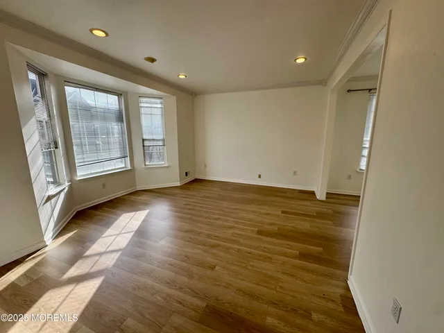 $4,999 | 30 Petra Drive, Morganville, NJ 07751