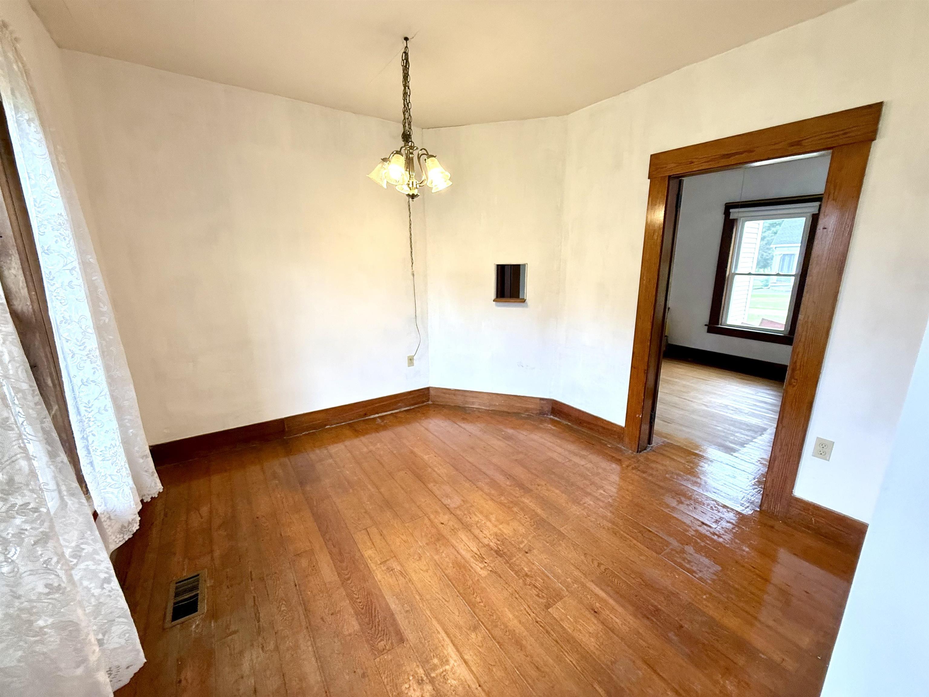 4706 Highway 5 Barnet, VT 05050 - Photo 11 of 51