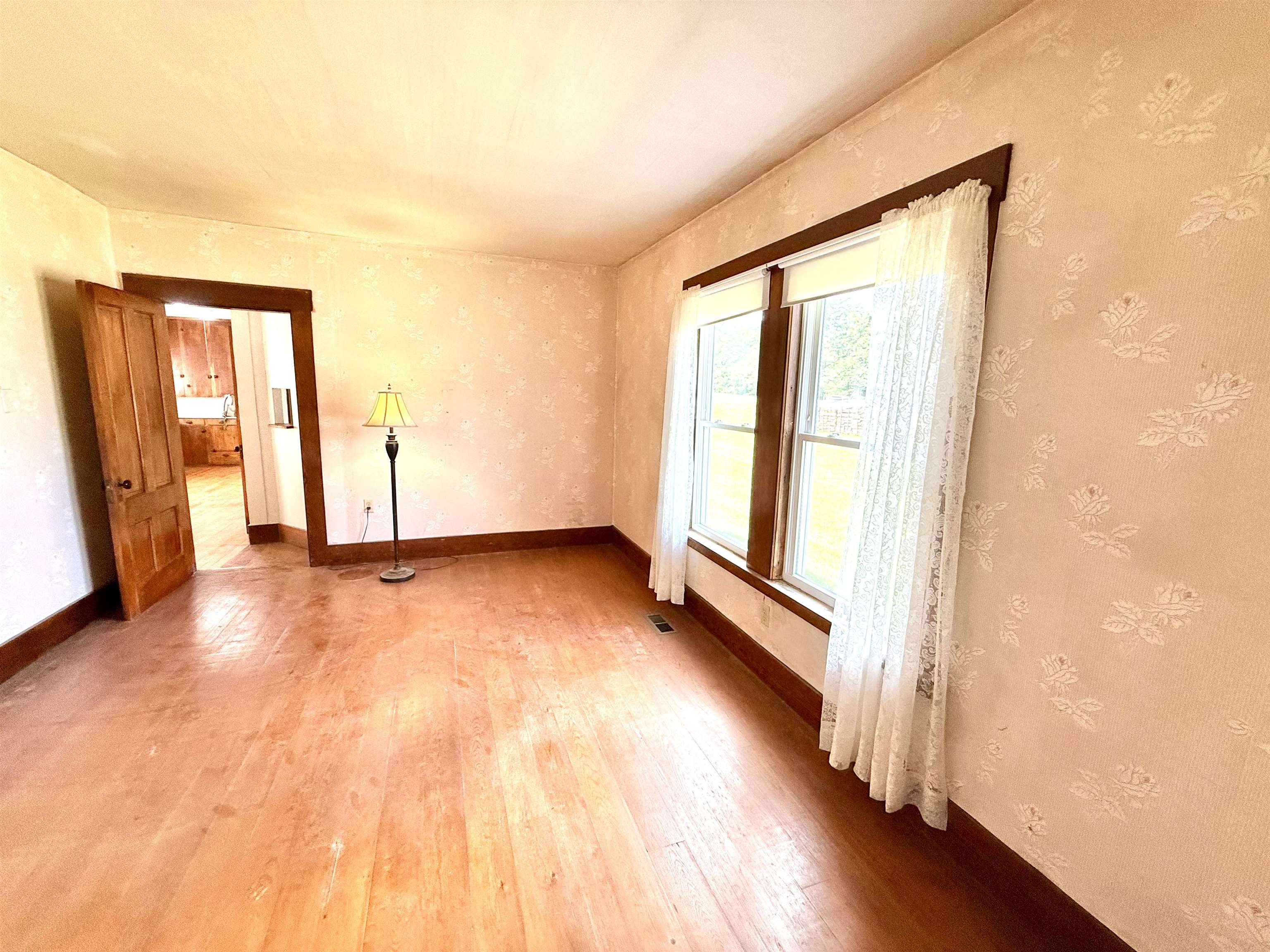 4706 Highway 5 Barnet, VT 05050 - Photo 13 of 51