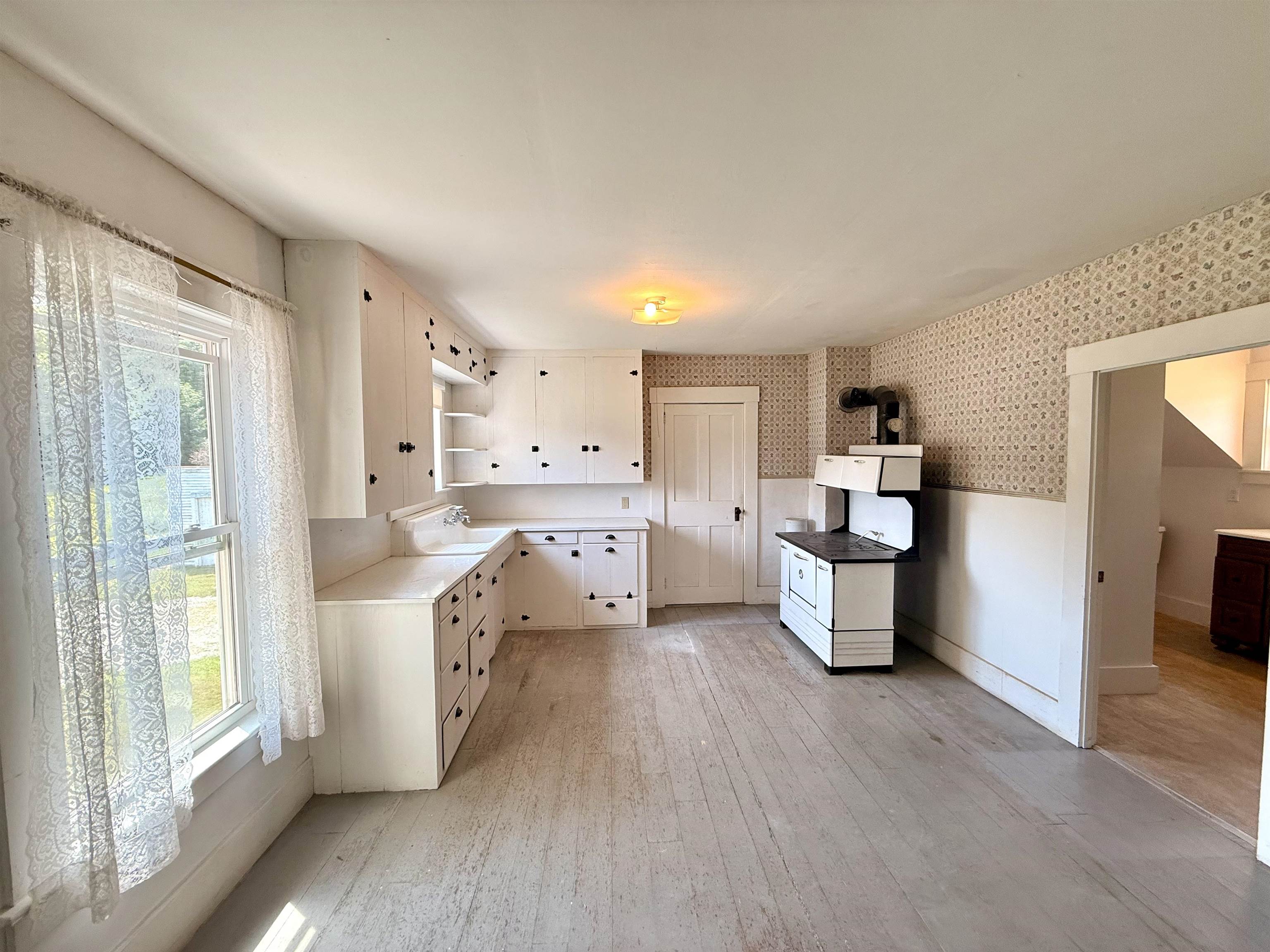 4706 Highway 5 Barnet, VT 05050 - Photo 26 of 51