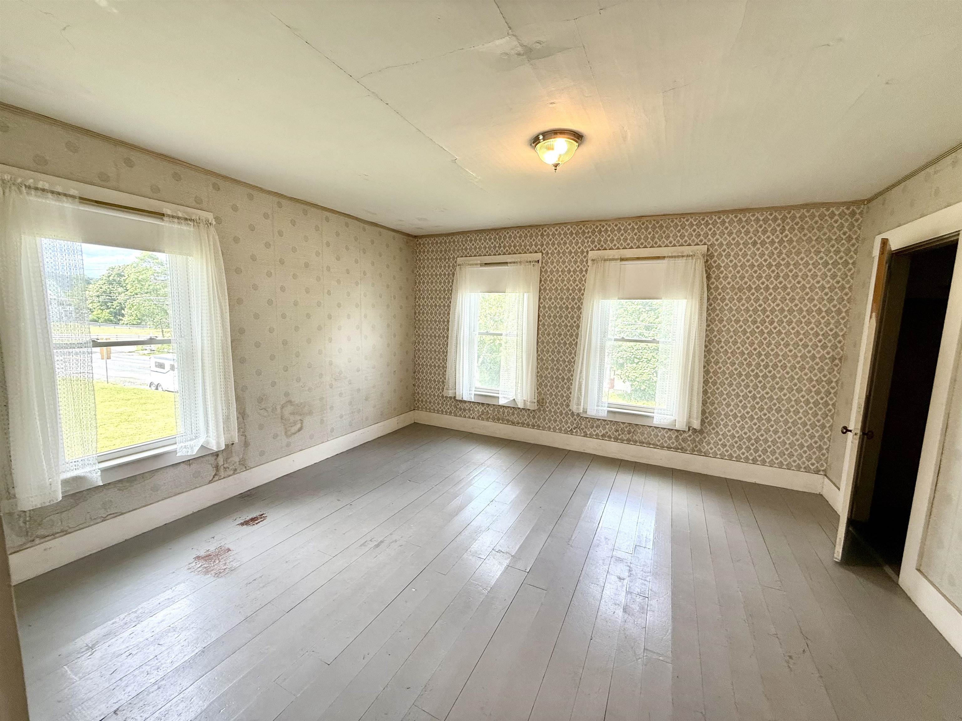 4706 Highway 5 Barnet, VT 05050 - Photo 30 of 51