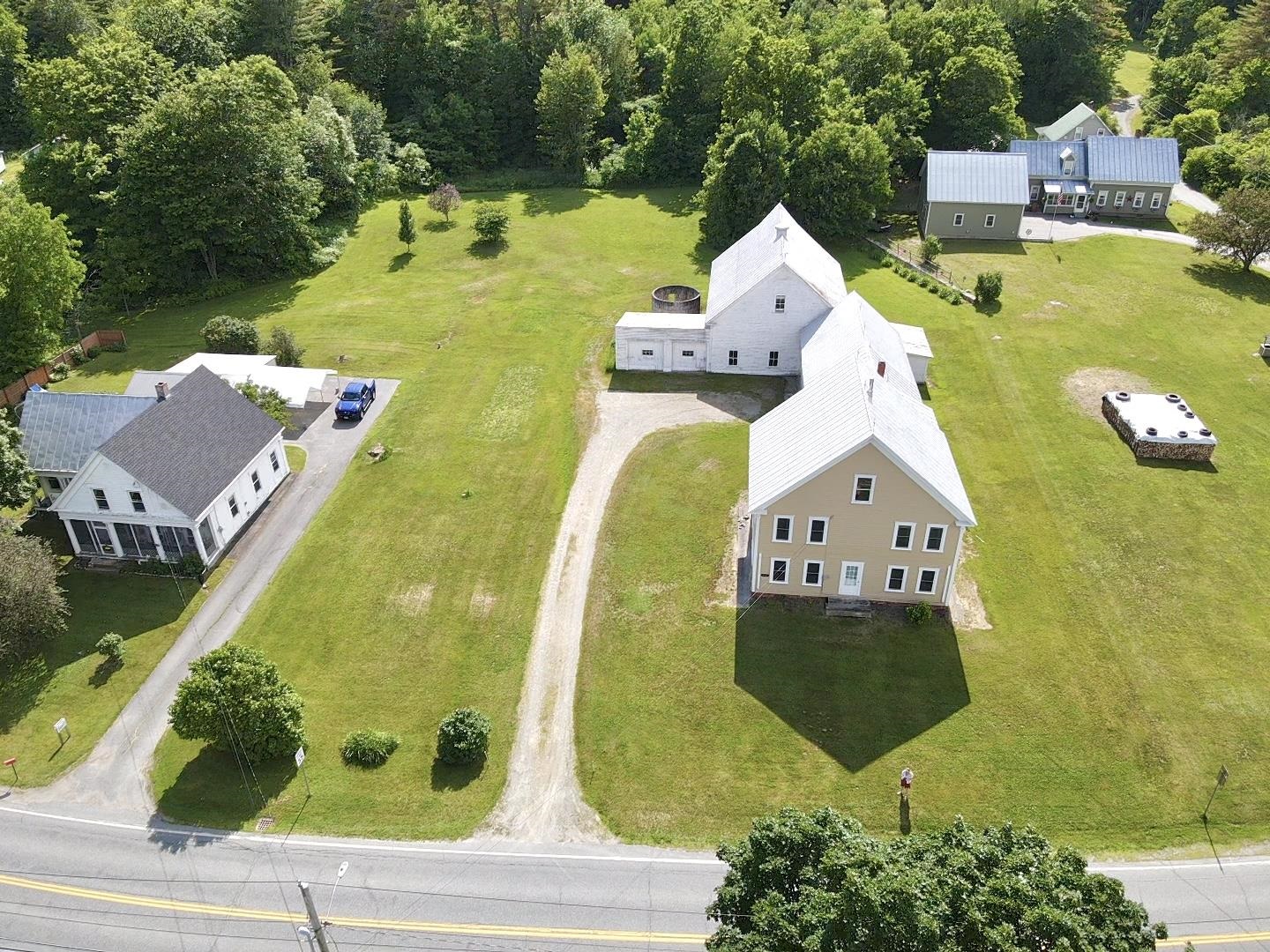 4706 Highway 5 Barnet, VT 05050 - Photo 3 of 51