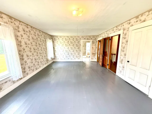 $339,000 | 4706 Highway 5, Barnet, VT 05050