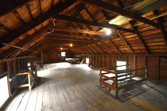 $339,000 | 4706 Highway 5, Barnet, VT 05050