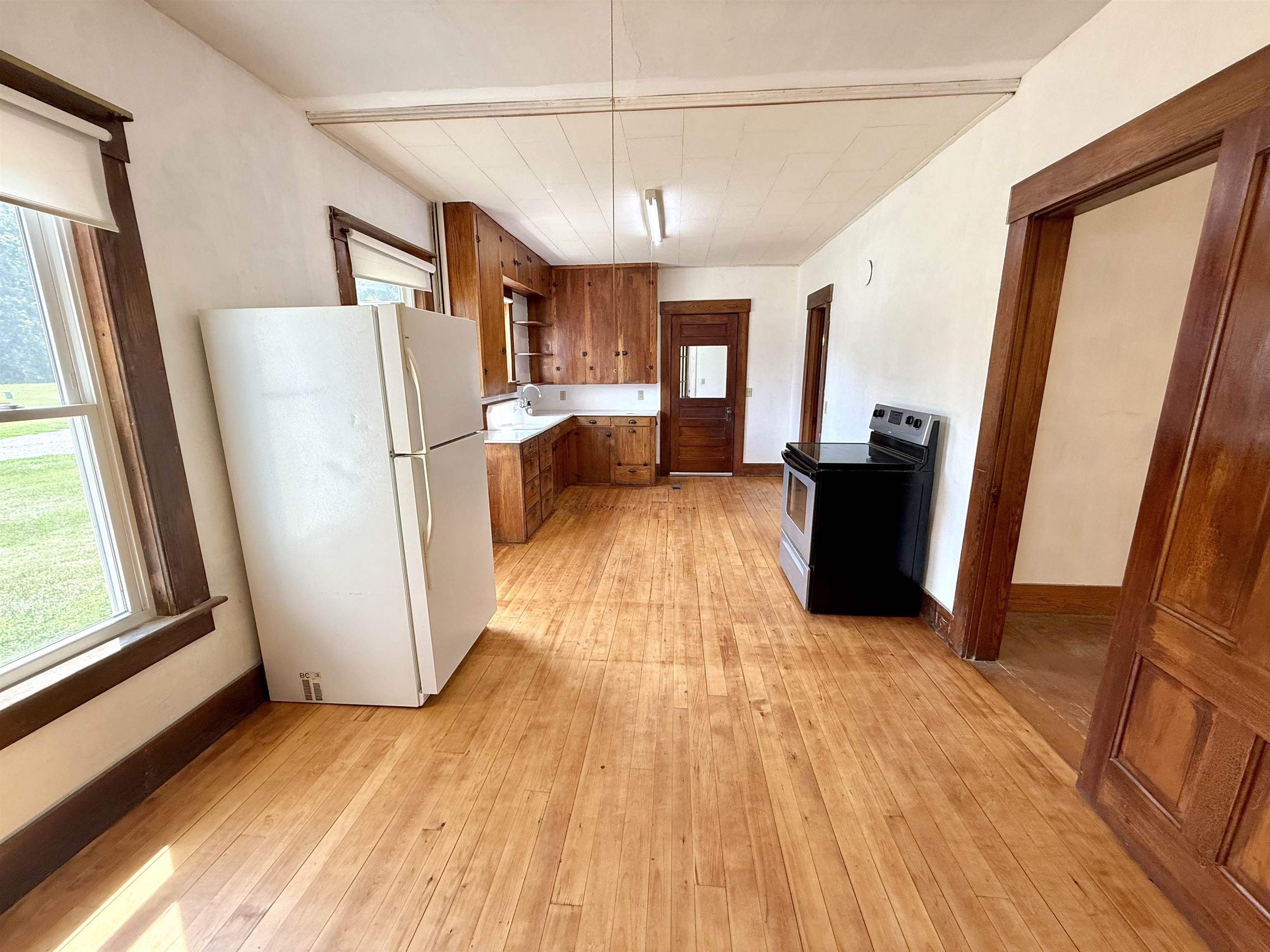 4706 Highway 5 Barnet, VT 05050 - Photo 8 of 51