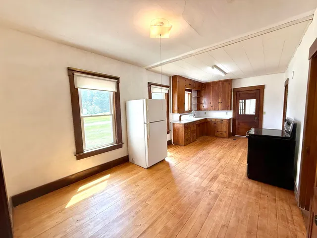 $339,000 | 4706 Highway 5, Barnet, VT 05050