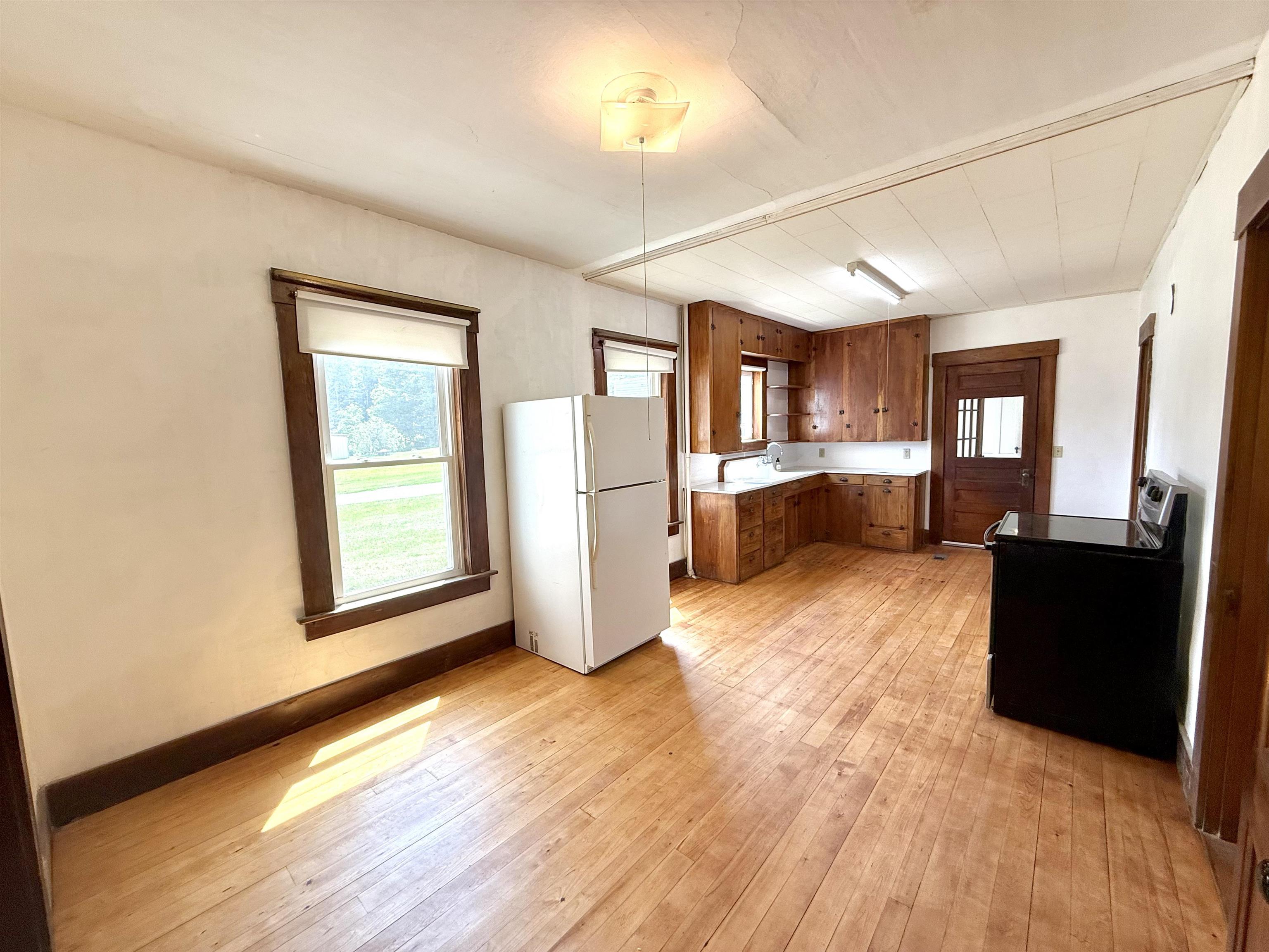 4706 Highway 5 Barnet, VT 05050 - Photo 9 of 51