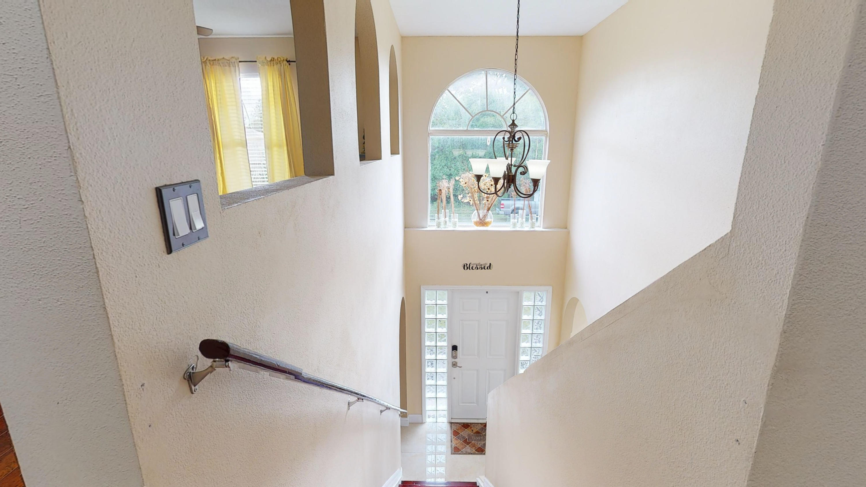 1925 Southwest Libra Lane Port St. Lucie, FL 34984 - Photo 25 of 33 14_Stairs (3)