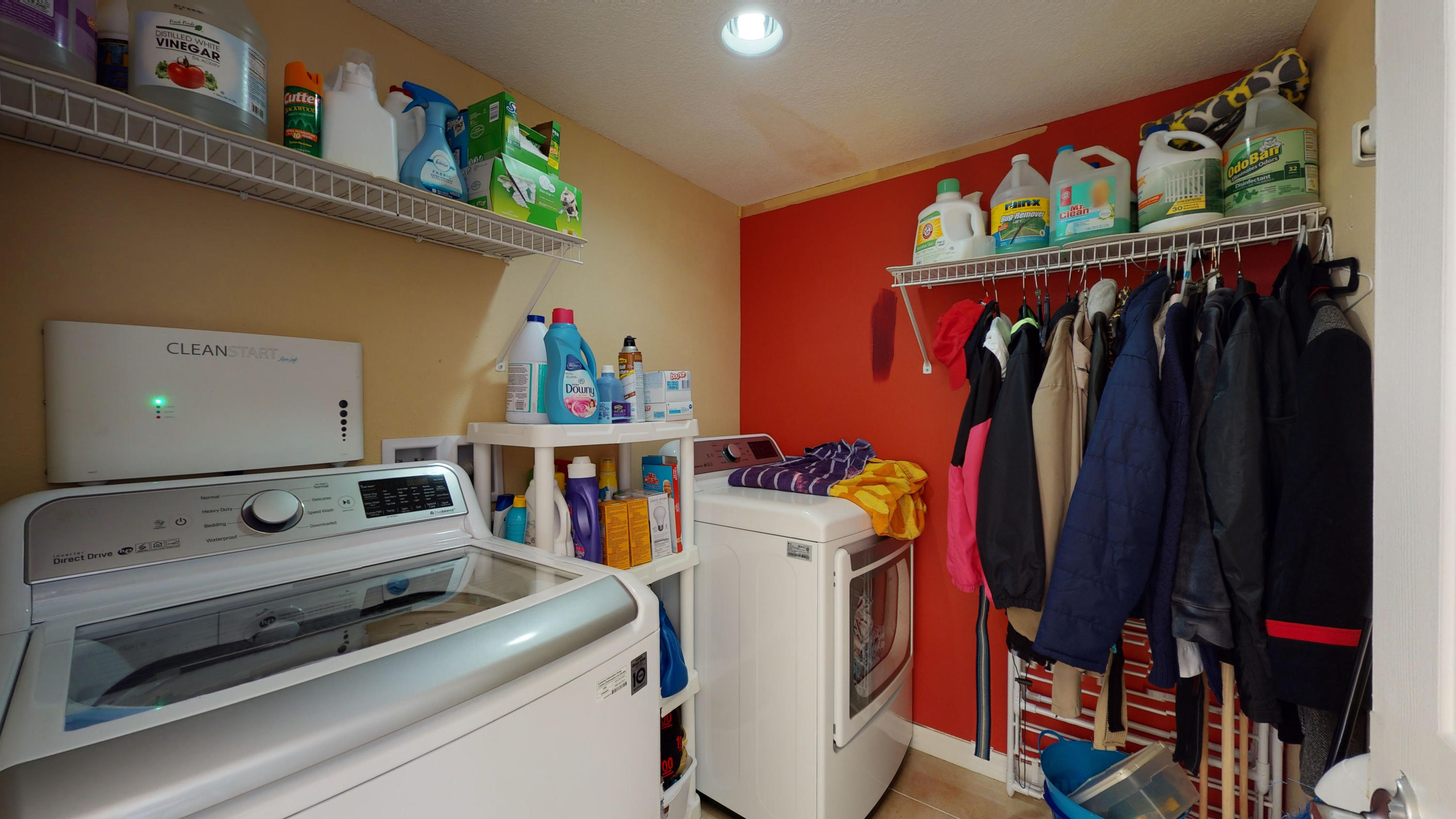 1925 Southwest Libra Lane Port St. Lucie, FL 34984 - Photo 26 of 33 08_Laundry Room (3)