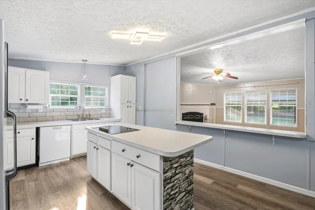 $280,000 | 120 Princess Lane, Cross, SC 29436