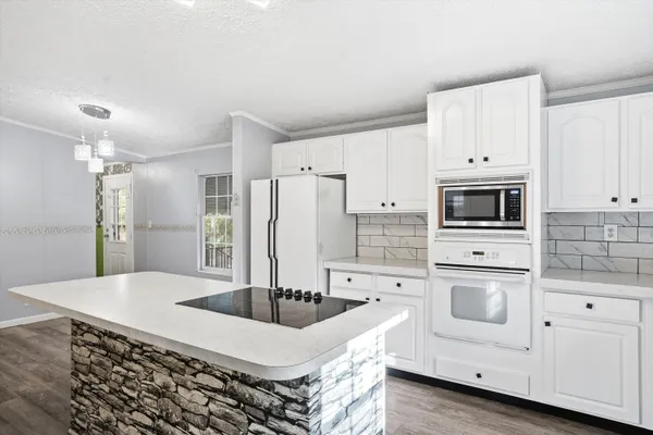 $275,000 | 120 Princess Lane, Cross, SC 29436