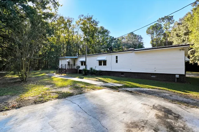 $280,000 | 120 Princess Lane, Cross, SC 29436