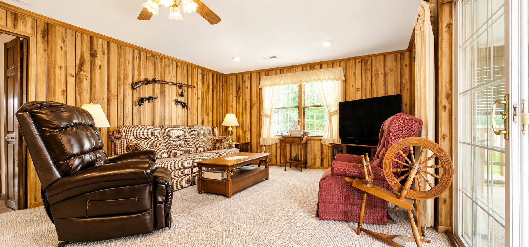 333 McGrath Road Eden, MD 21822 - Photo 7 of 22 a living room with furniture and a flat screen tv