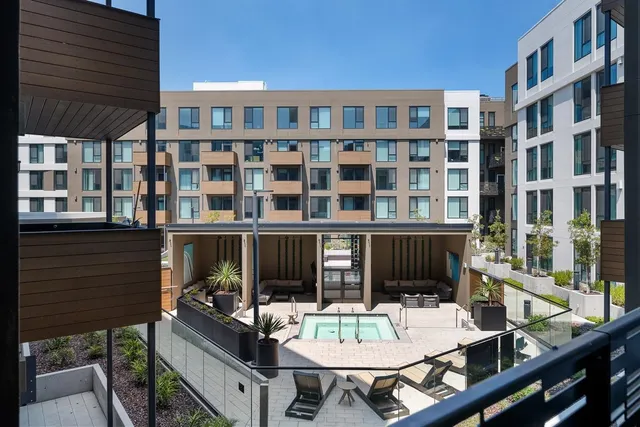 $539,900 | 260 Brooklyn Basin Way, Unit 519, Oakland, CA 94606