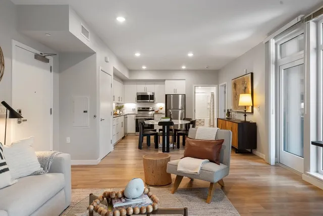 $539,900 | 260 Brooklyn Basin Way, Unit 519, Oakland, CA 94606