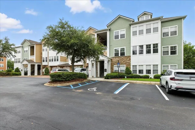 $229,000 | 2801 Chancellorsville Drive, Unit 237, Tallahassee, FL 32312