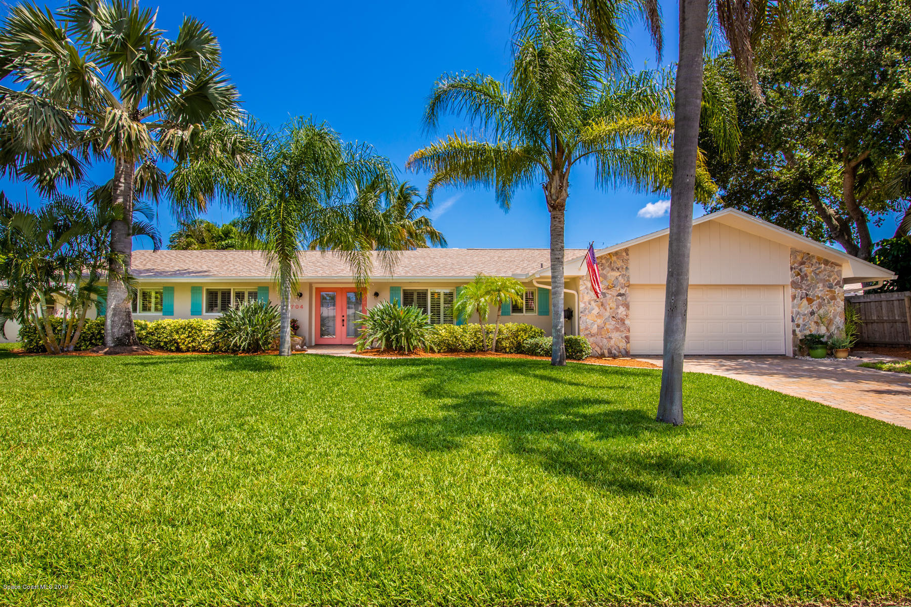 704 Oak Ridge Drive Indialantic, FL 32903 - Photo 1 of 32 704 Oak Ridge