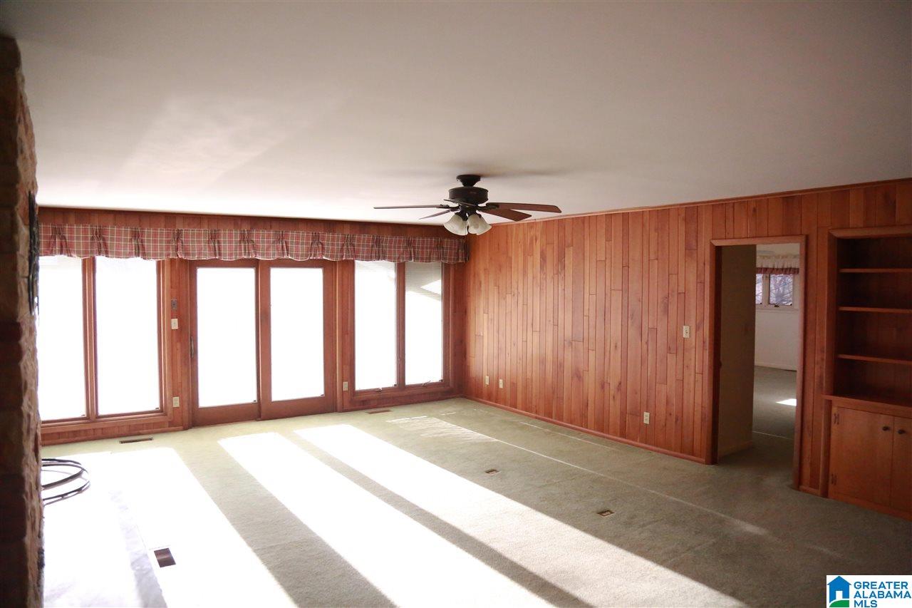 307 Southridge Road Jasper, AL 35504 - Photo 2 of 22