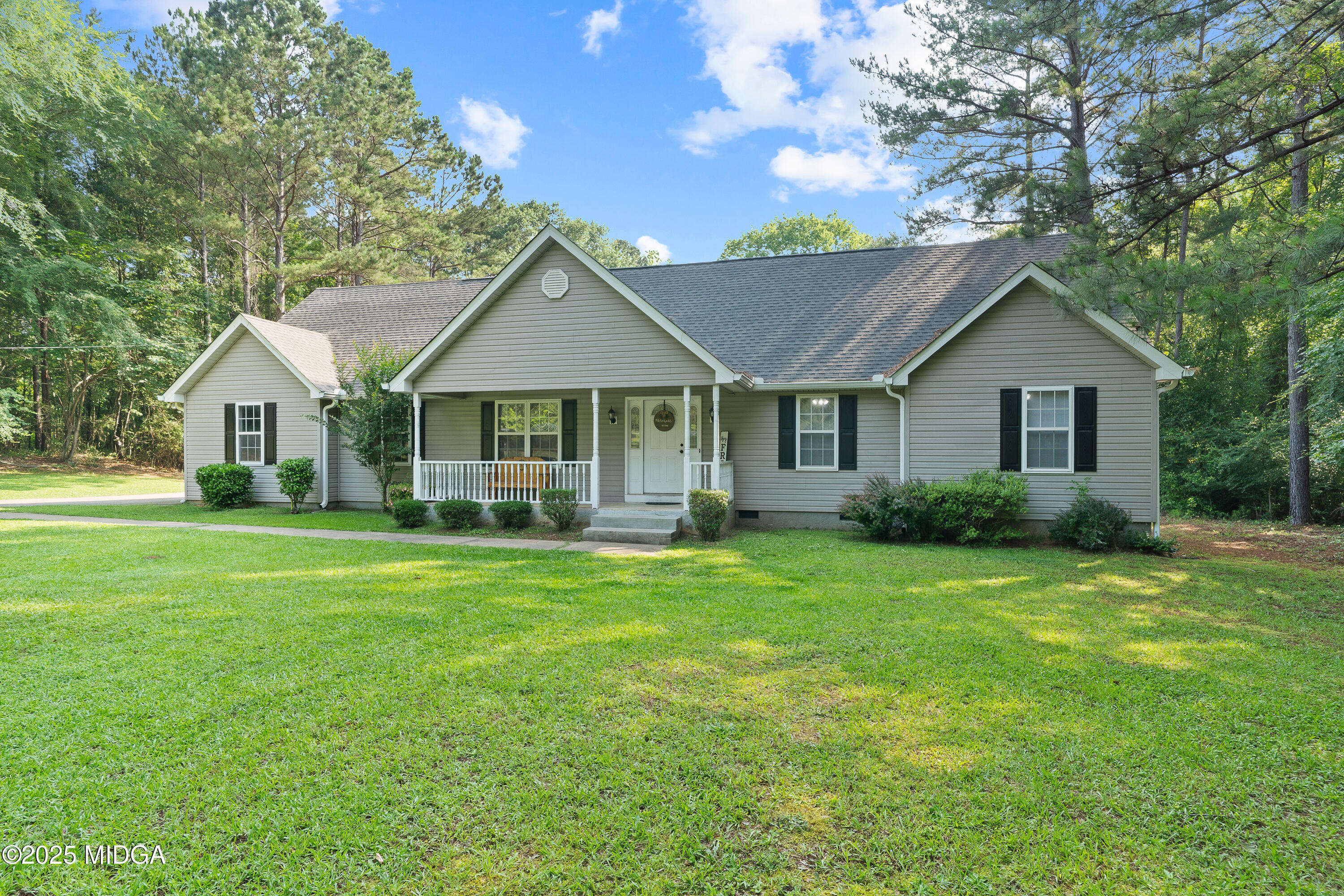 486 Greene Settlement Road Gray, GA 31032 - Photo 3 of 38 486 Green Settlement Rd-09783