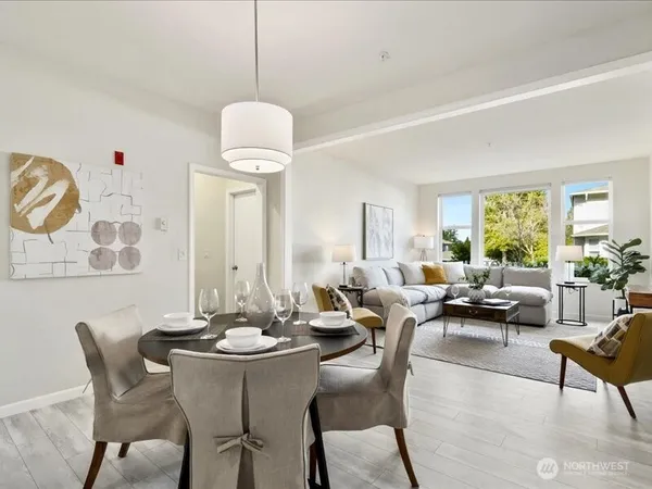 $445,500 | 22527 Southeast 38th Terrace, Unit 1424, Issaquah, WA 98029