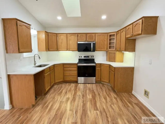 $380,000 | 1504 Falcon Drive, Ammon, ID 83406