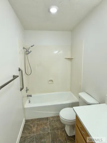 $380,000 | 1504 Falcon Drive, Ammon, ID 83406