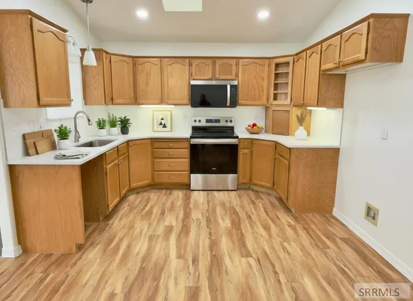 $350,000 | 1504 Falcon Drive, Ammon, ID 83406
