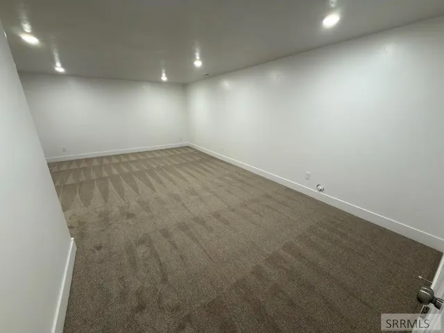 $380,000 | 1504 Falcon Drive, Ammon, ID 83406